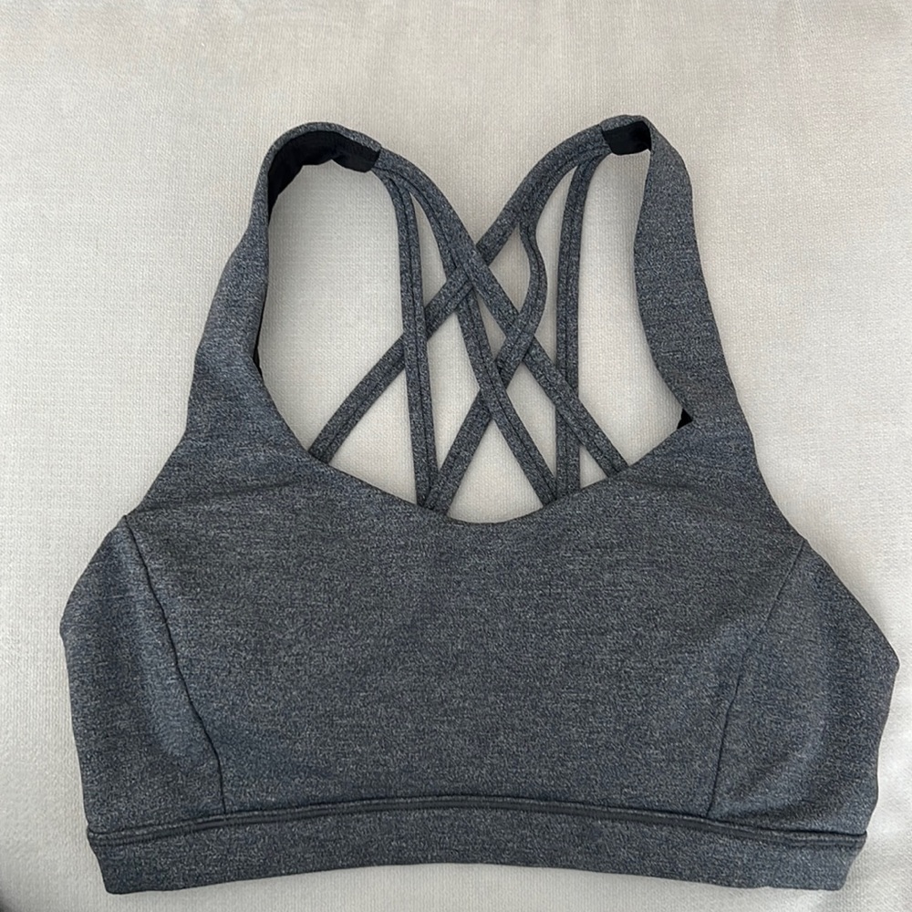 Lululemon Free to Be Serene Bra, Size 4